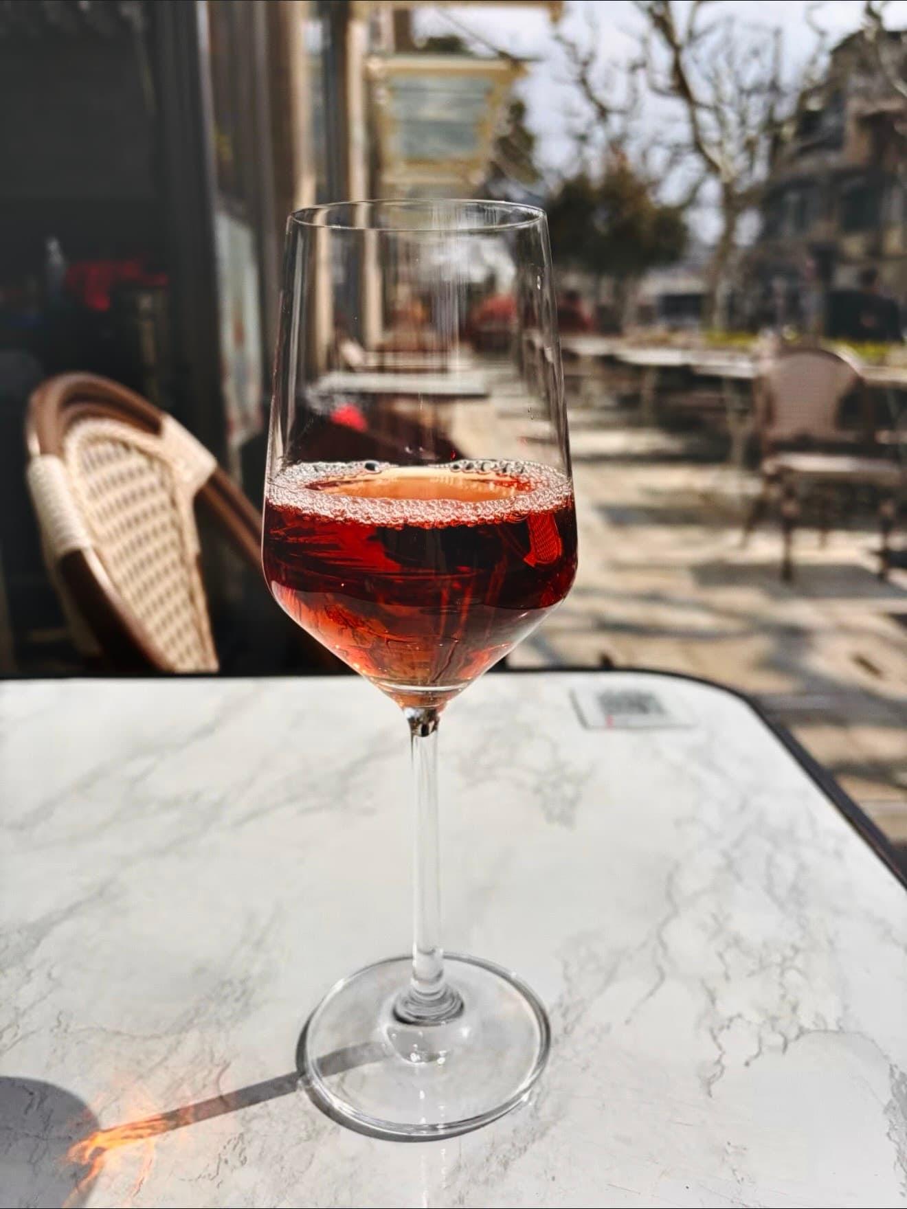 Rosé by the glass on the Justgrapes terrace
